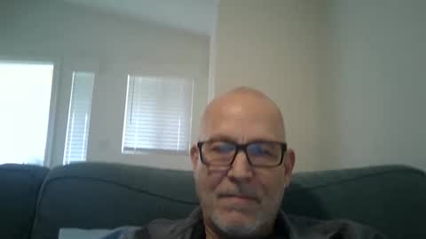 Snapshot of renewaz chatting on 02-13-26, 06:15 Renewaz online show from 02-13-26, 06:15