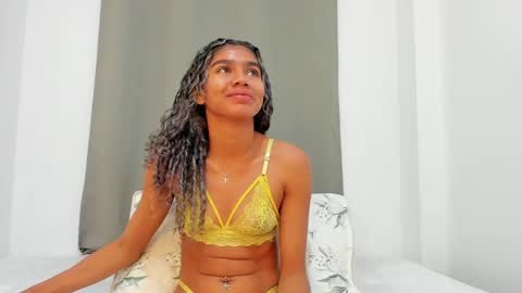  Renata  online show from 02-08-25, 11:01