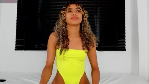  Renata  online show from 09-09-25, 12:37