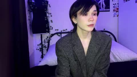 Snapshot of rennuts chatting on 02-05-25, 09:50 rennuts online show from 02-05-25, 09:50