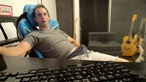 Rock Star online show from 01-12-25, 01:27