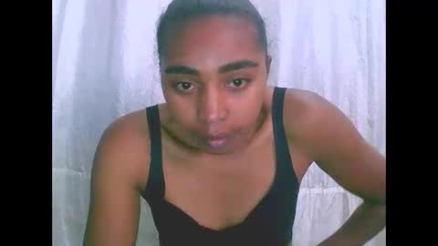 Snapshot of rephaleta chatting on 10-21-25, 06:47 Rephaleta online show from 10-21-25, 06:47