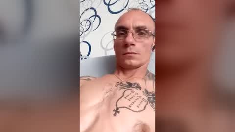 Snapshot of reshetnikovandrei0308 chatting on 08-09-26, 10:31 reshetnikovandrei0308 online show from 08-09-26, 10:31
