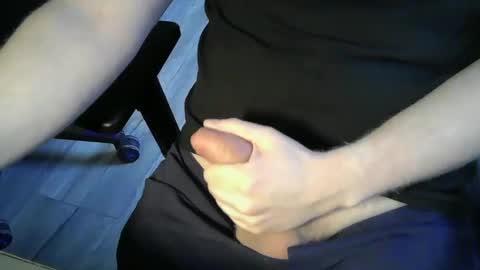 Snapshot of restroxx chatting on 03-07-25, 03:18 restroxx online show from 03-07-25, 03:18