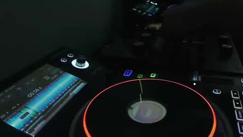 Snapshot of reticuli chatting on 10-12-25, 09:58 GearPorn online show from 10-12-25, 09:58