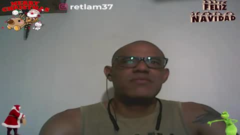 Snapshot of retlam37 chatting on 12-23-24, 05:17 Walter online show from 12-23-24, 05:17