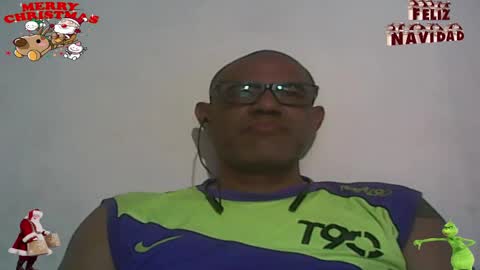 Snapshot of retlam37 chatting on 12-24-24, 05:38 Walter online show from 12-24-24, 05:38