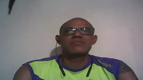 Snapshot of retlam37 chatting on 02-22-25, 03:56 Walter online show from 02-22-25, 03:56