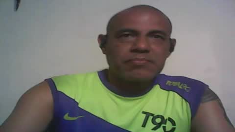 Snapshot of retlam37 chatting on 10-04-25, 03:59 Walter online show from 10-04-25, 03:59