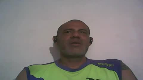 Snapshot of retlam37 chatting on 11-13-25, 04:55 Walter online show from 11-13-25, 04:55