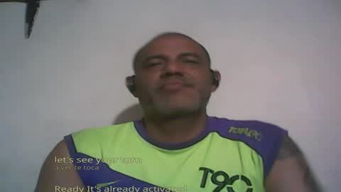 Snapshot of retlam37 chatting on 11-20-25, 04:12 Walter online show from 11-20-25, 04:12