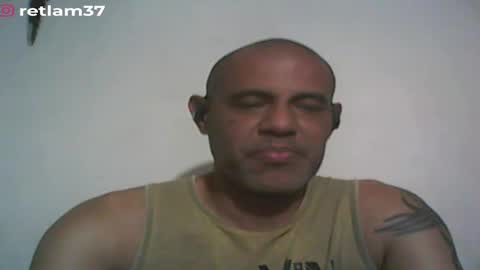 Snapshot of retlam37 chatting on 12-16-25, 03:22 Walter online show from 12-16-25, 03:22