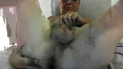 Snapshot of revhappy420 chatting on 02-18-25, 01:32 Reverend Happys Tiki Hut Church Revival online show from 02-18-25, 01:32