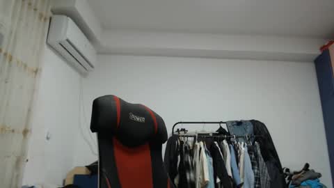 Chris online show from 11-02-25, 04:20