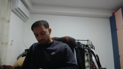 Chris online show from 02-14-26, 09:44