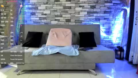 reymasterhot online show from 10-24-25, 10:17