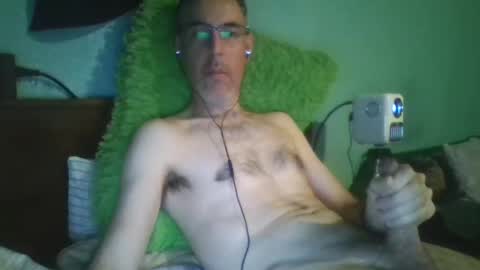 reyes_albert2006 online show from 11-03-25, 07:31