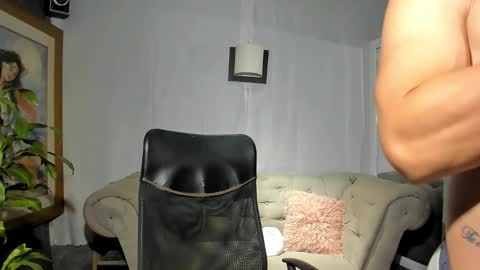 Snapshot of reymond_peter chatting on 02-04-26, 06:30 REYMOND PETER online show from 02-04-26, 06:30