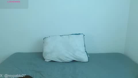 REY PABLO Independent online show from 11-16-25, 02:33