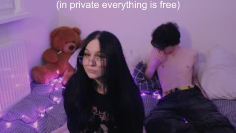 Snapshot of reyreyclub chatting on 12-29-24, 04:48 reyreyclub online show from 12-29-24, 04:48