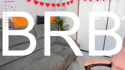 Snapshot of reze_daisies chatting on 02-28-26, 09:10 Reze online show from 02-28-26, 09:10