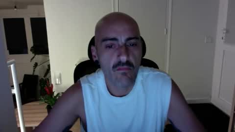 rfmnatural online show from 04-25-26, 08:28