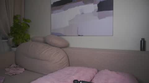 Snapshot of rhebageigel chatting on 07-05-26, 04:19 Nanami online show from 07-05-26, 04:19