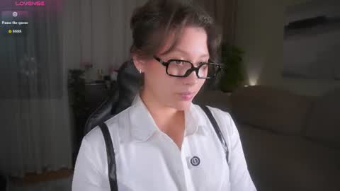Snapshot of rhebageigel chatting on 07-10-26, 08:22 Nanami online show from 07-10-26, 08:22