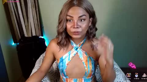Snapshot of rhianasollway69 chatting on 11-17-25, 02:01 rhianasollway69 online show from 11-17-25, 02:01