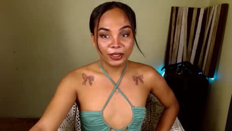 Snapshot of rhianasollway69 chatting on 11-27-25, 12:02 rhianasollway69 online show from 11-27-25, 12:02