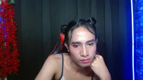 rhianesassy online show from 01-07-25, 05:33