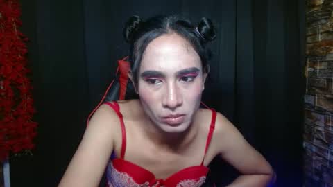 rhianesassy online show from 01-09-25, 01:29