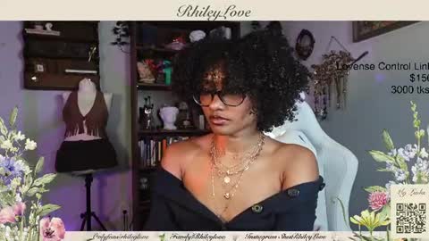 Snapshot of rhileylove chatting on 07-19-26, 12:47 Rhileylove online show from 07-19-26, 12:47