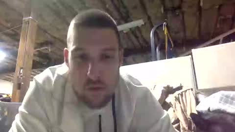 Rhino online show from 10-28-25, 06:39