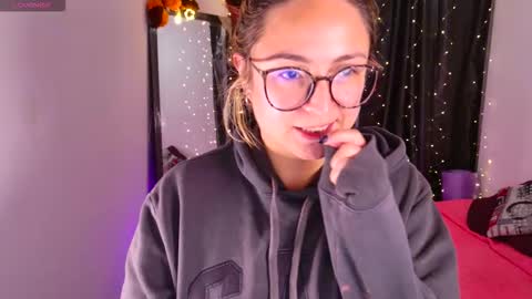 Rosie online show from 10-29-25, 02:47