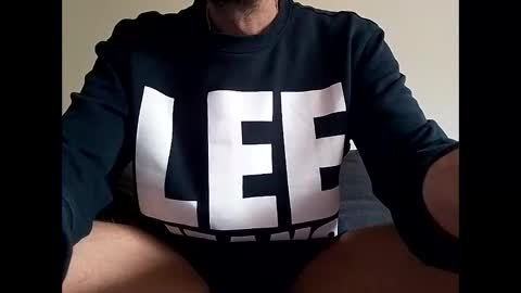 Shaved cock ready online show from 09-18-25, 06:15