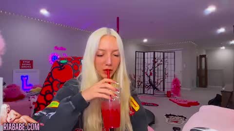 ria  online show from 10-09-25, 02:31