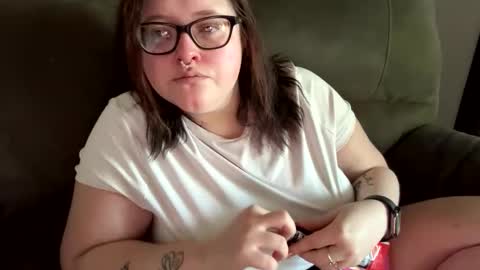 riah_babbie online show from 06-11-26, 12:36
