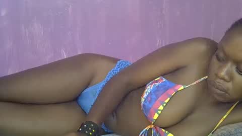 Snapshot of riana_sha chatting on 02-22-25, 07:36 riana_sha online show from 02-22-25, 07:36