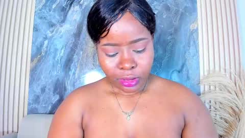 Snapshot of rianamanson chatting on 09-17-25, 04:47 Riana online show from 09-17-25, 04:47