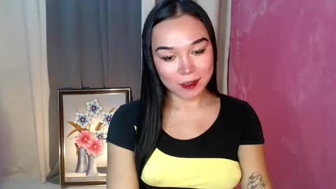 Snapshot of rica_foxx chatting on 11-30-25, 11:14 Rica online show from 11-30-25, 11:14