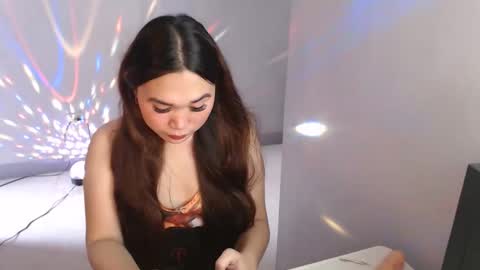 Snapshot of ricaluvzz chatting on 11-09-25, 03:27 RICA online show from 11-09-25, 03:27