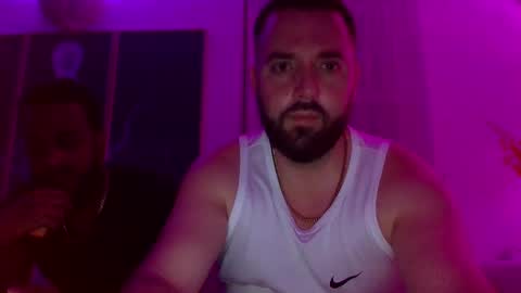 Snapshot of ricanpapi305 chatting on 10-26-25, 03:01 ricanpapi305 online show from 10-26-25, 03:01