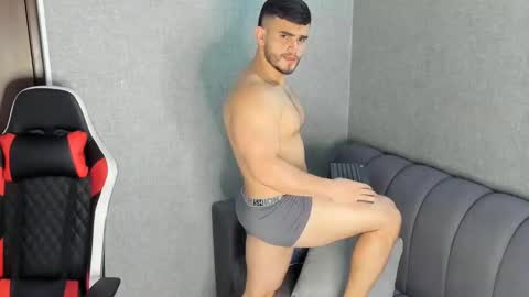 ricardogonzalez666 online show from 01-13-25, 11:38