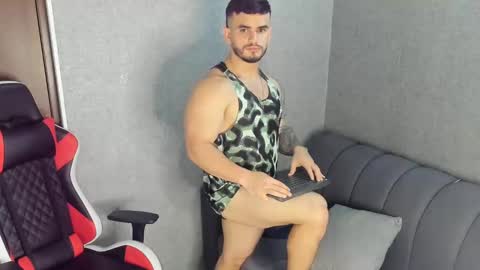 ricardogonzalez666 online show from 01-18-25, 12:46