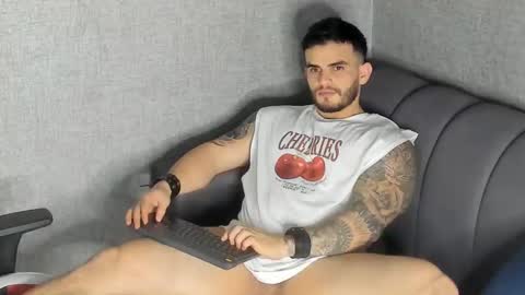 ricardogonzalez666 online show from 03-12-25, 04:19