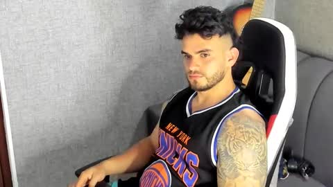 ricardogonzalez666 online show from 10-11-25, 07:34