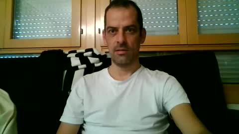 Snapshot of ricardohawtin chatting on 02-17-26, 05:19 ricardohawtin online show from 02-17-26, 05:19