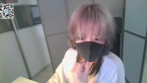 Snapshot of rice_bun chatting on 05-18-26, 07:03 Jiwoo online show from 05-18-26, 07:03