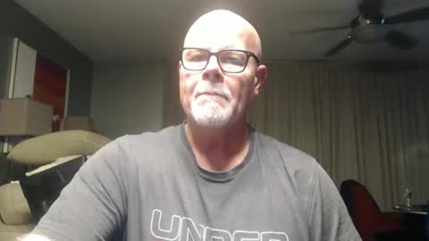 rich32937 online show from 04-01-26, 10:49